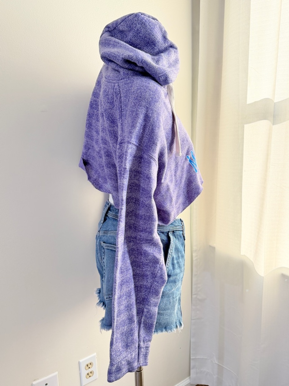 Niagara Falls Maid of the Mist hooded sweater travel cropped women XLarge - Picture 2 of 10
